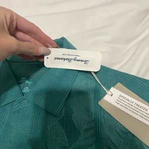 NWT medium Tommy Bahama Hawaiian shirt blue